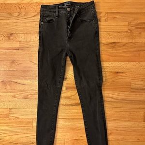 Black Skinny Jeans